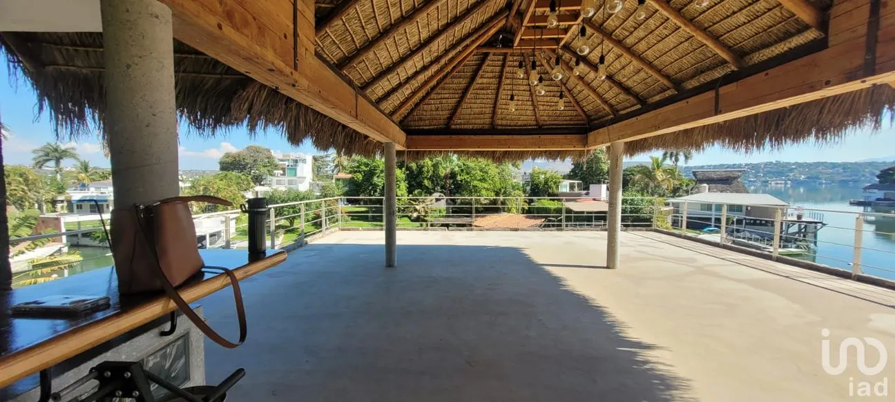 Casa en Venta en Tequesquitengo, Jojutla, Morelos | NEX-285762 | iad México | Foto 9 de 35