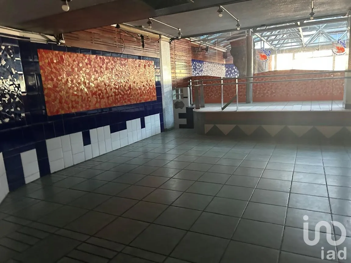Local en Renta en Santa Cruz Acatlán, Naucalpan de Juárez, México | NEX-287268 | iad México | Foto 11 de 30