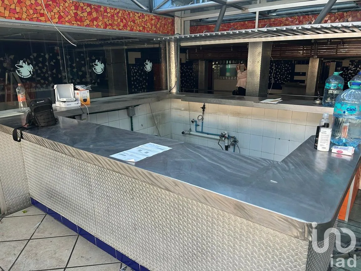 Local en Renta en Santa Cruz Acatlán, Naucalpan de Juárez, México | NEX-287268 | iad México | Foto 16 de 30