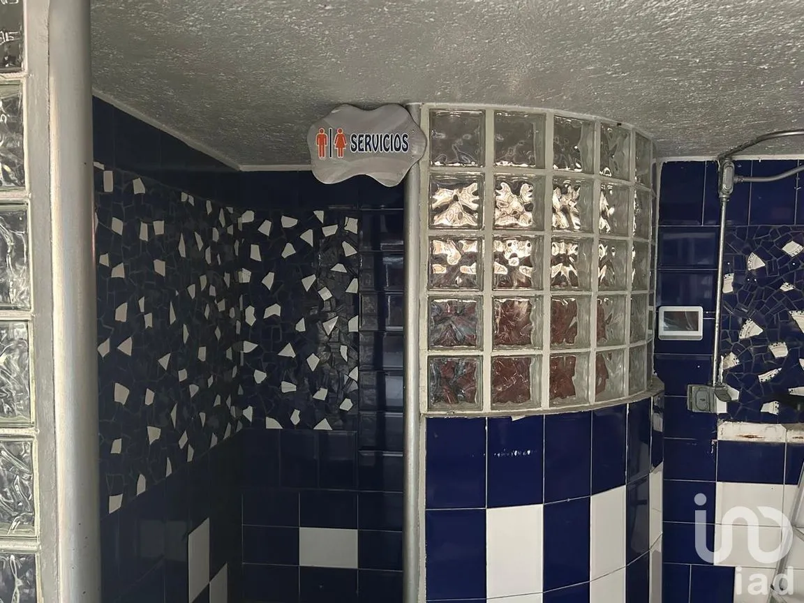 Local en Renta en Santa Cruz Acatlán, Naucalpan de Juárez, México | NEX-287268 | iad México | Foto 19 de 30