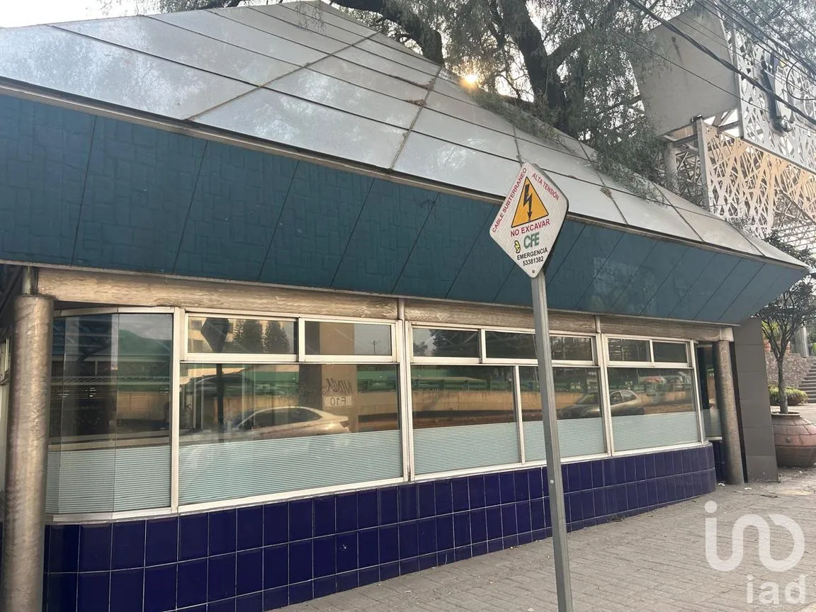 Local en Renta en Santa Cruz Acatlán, Naucalpan de Juárez, México | NEX-287268 | iad México | Foto 3 de 30