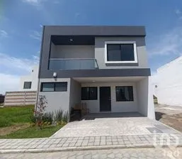 NEX-264182 - Casa en Venta, con 3 recamaras, con 2 baños, con 169 m2 de construcción en San Juan Tlautla, CP 72750, Puebla.