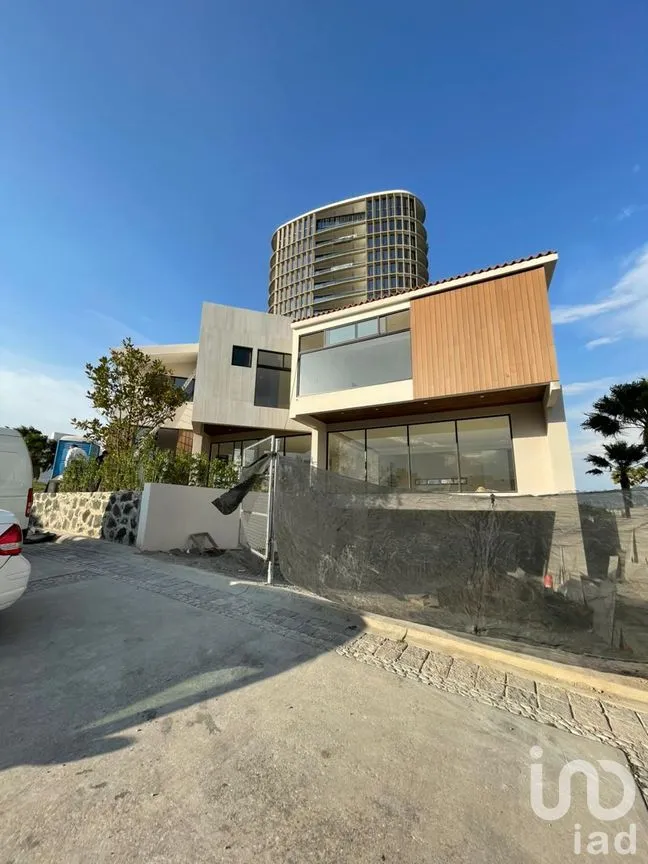 Casa en Venta en La Vista Contry Club, San Andrés Cholula, Puebla | NEX-265317 | iad México | Foto 3 de 12