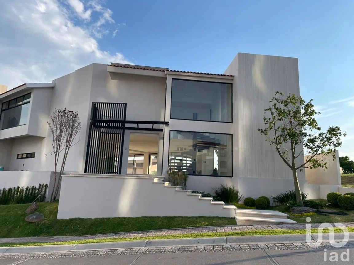 Casa en Venta en La Vista Contry Club, San Andrés Cholula, Puebla | NEX-265317 | iad México | Foto 1 de 12