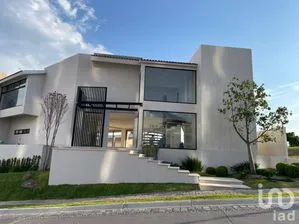 NEX-265317 - Casa en Venta, con 6 recamaras, con 6 baños, con 736 m2 de construcción en La Vista Contry Club, CP 72830, Puebla.