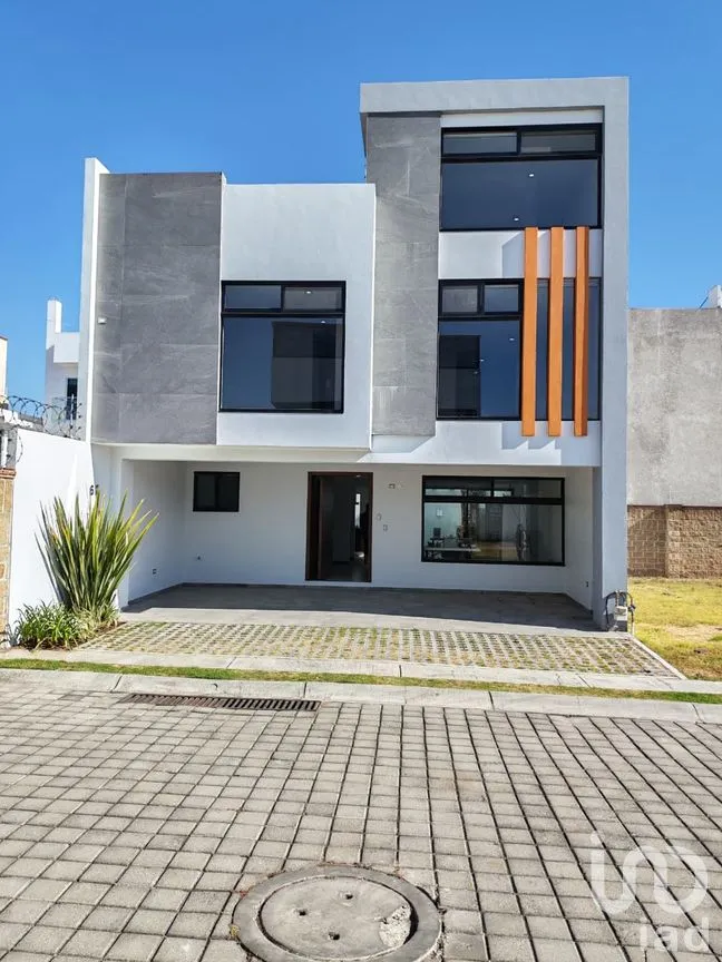 Casa en Venta en Atzala, San Andrés Cholula, Puebla | NEX-286488 | iad México | Foto 2 de 25