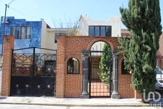 NEX-286815 - Casa en Venta, con 3 recamaras, con 1 baño, con 114 m2 de construcción en Esmeralda, CP 72210, Puebla.