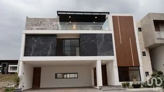 NEX-295838 - Casa en Venta, con 5 recamaras, con 7 baños, con 476 m2 de construcción en Tercera Sección de Santa Clara Ocoyucan, CP 72850, Puebla.