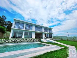 NEX-295719 - Casa en Venta, con 4 recamaras, con 2 baños, con 460 m2 de construcción en El Chico, CP 91637, Veracruz de Ignacio de la Llave.