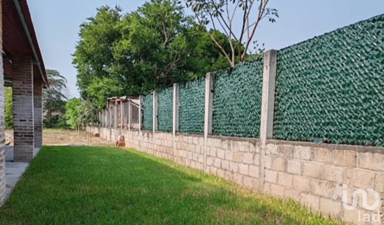 Terreno en Venta en Tlalixcoyan, Tlalixcoyan, Veracruz de Ignacio de la Llave | NEX-266219 | iad México | Foto 7 de 10