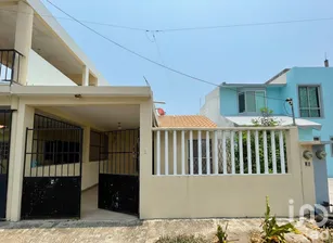 NEX-287755 - Casa en Venta, con 2 recamaras, con 1 baño, con 90 m2 de construcción en Laguna Real, CP 91790, Veracruz de Ignacio de la Llave.