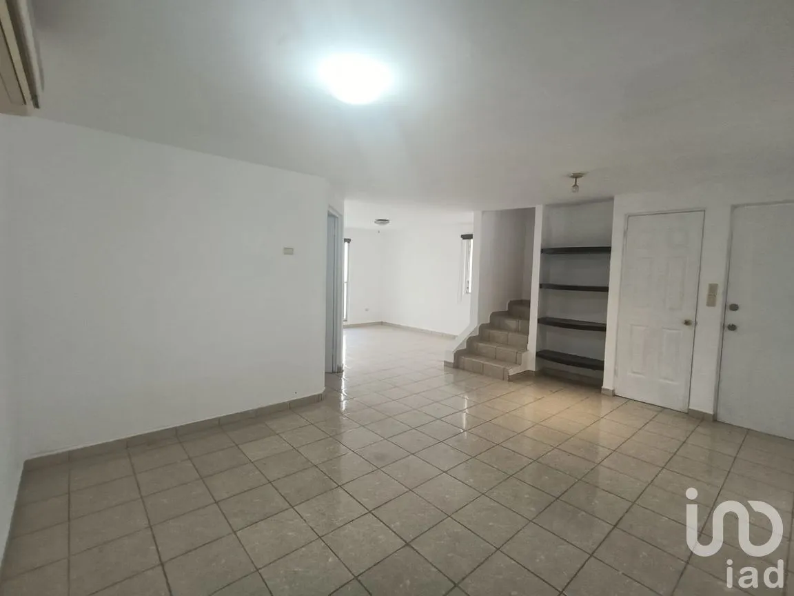 Casa en Renta en Cerradas de Anáhuac, General Escobedo, Nuevo León | NEX-290786 | iad México | Foto 2 de 14