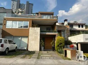NEX-263641 - Casa en Venta, con 3 recamaras, con 3 baños, con 410 m2 de construcción en Bosque Real, CP 52774, México.