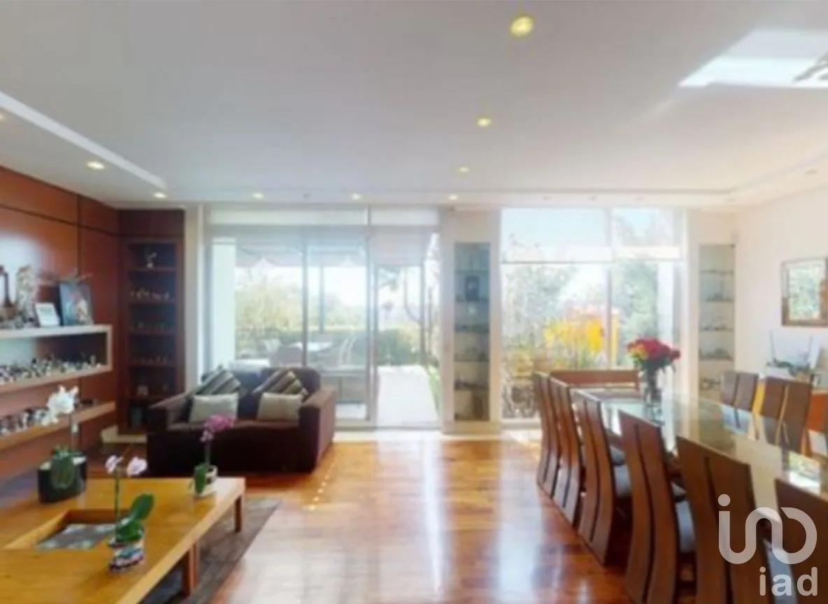 Casa en Venta en Bosque de las Lomas, Miguel Hidalgo, Ciudad de México | NEX-263762 | iad México | Foto 6 de 28