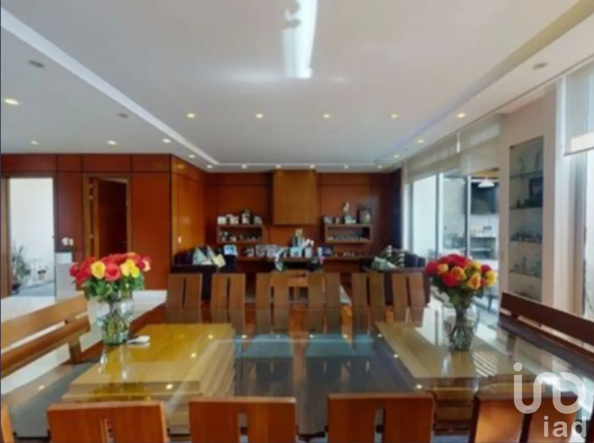 Casa en Venta en Bosque de las Lomas, Miguel Hidalgo, Ciudad de México | NEX-263762 | iad México | Foto 9 de 28