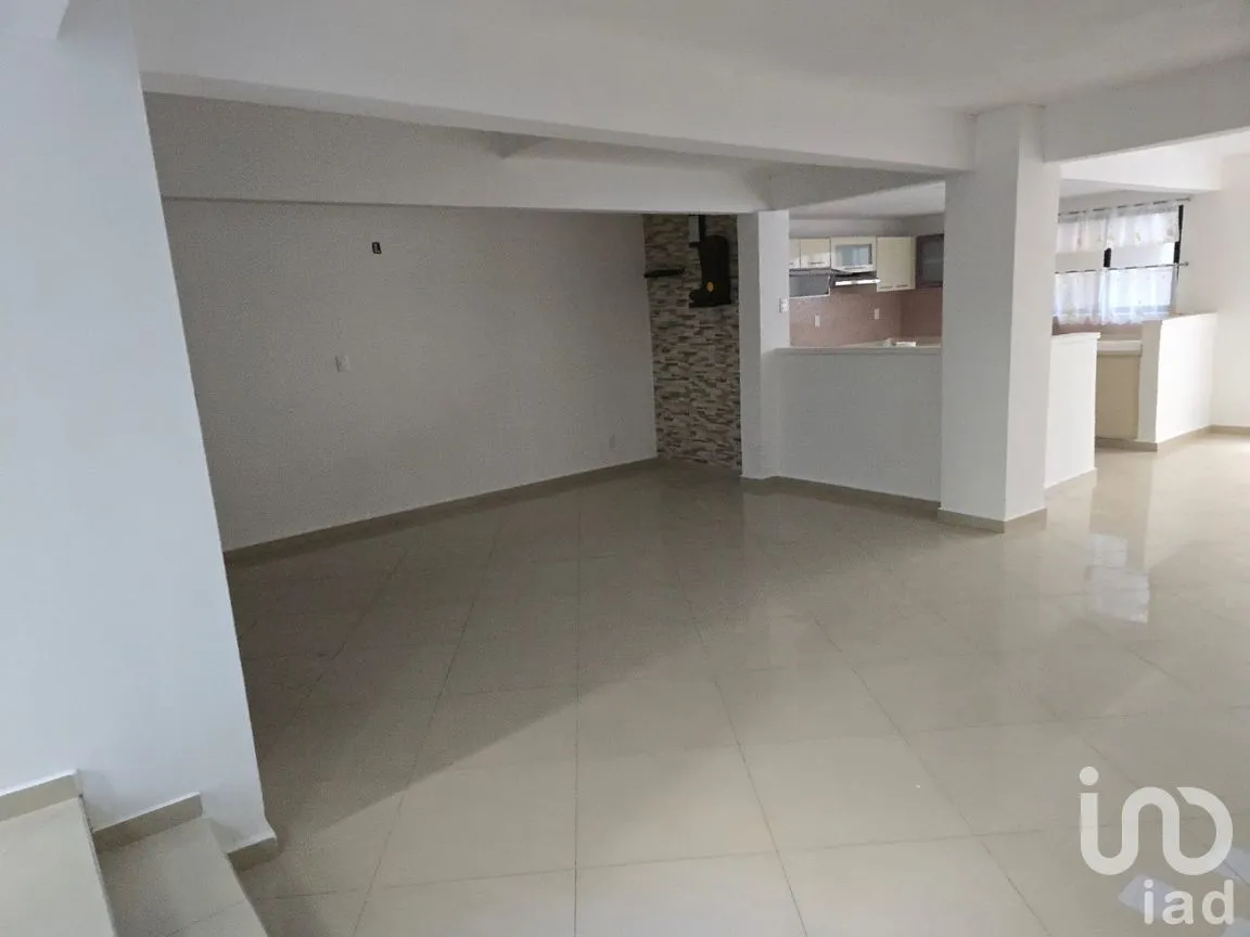 Casa en Venta en Valle de Aragón 3ra Sección Poniente, Ecatepec de Morelos, México | NEX-261685 | iad México | Foto 9 de 17