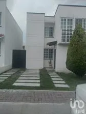 NEX-262092 - Casa en Venta, con 3 recamaras, con 2 baños, con 115 m2 de construcción.