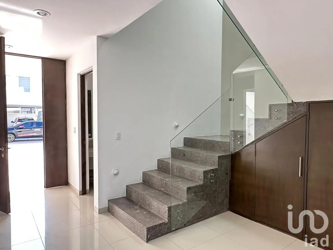 Casa en Venta en Alcázar Residencial, Jesús María, Aguascalientes | NEX-265158 | iad México | Foto 2 de 9