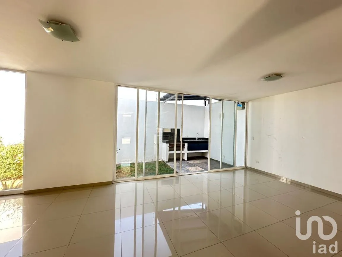 Casa en Venta en Alcázar Residencial, Jesús María, Aguascalientes | NEX-265158 | iad México | Foto 3 de 9