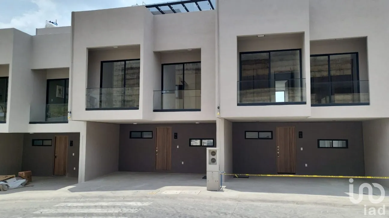 Casa en Venta en Bosque Esmeralda, Atizapán de Zaragoza, México | NEX-262381 | iad México | Foto 4 de 13