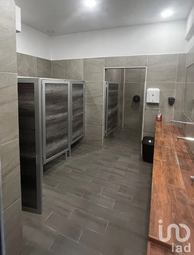 Edificio en Venta en Rinconada Banthí, San Juan del Río, Querétaro | NEX-265167 | iad México | Foto 9 de 21
