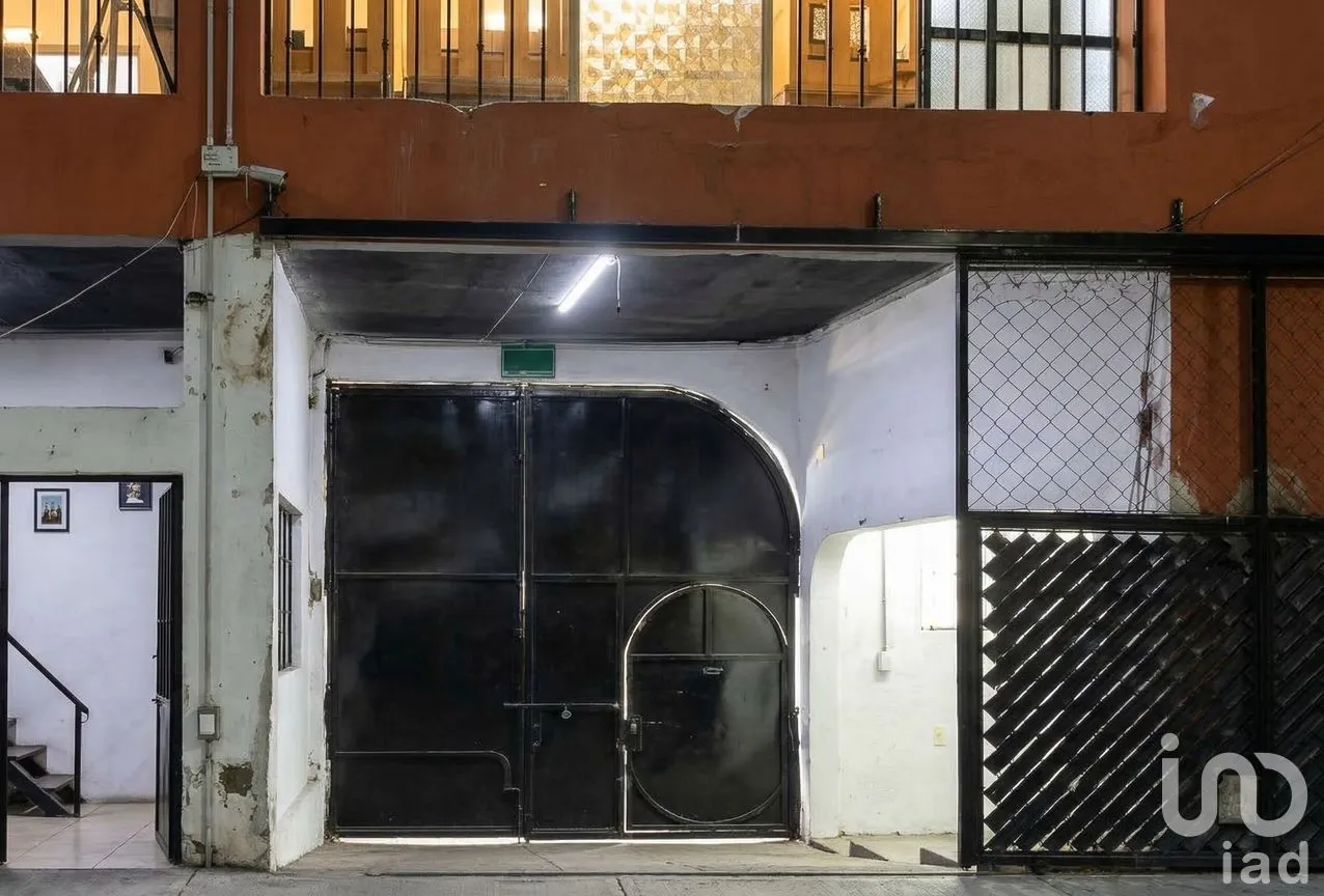Bodega en Venta en El Barco Segunda Sección, Nezahualcóyotl, México | NEX-290781 | iad México | Foto 2 de 10