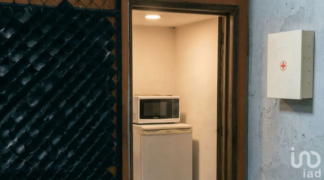 Bodega en Venta en El Barco Segunda Sección, Nezahualcóyotl, México | NEX-290781 | iad México | Foto 3 de 10