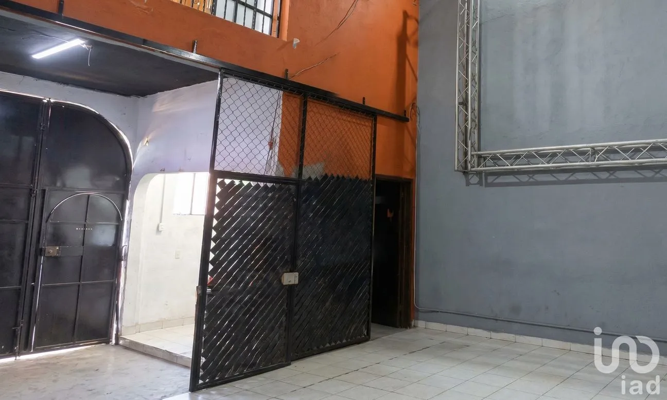 Bodega en Venta en El Barco Segunda Sección, Nezahualcóyotl, México | NEX-290781 | iad México | Foto 9 de 10