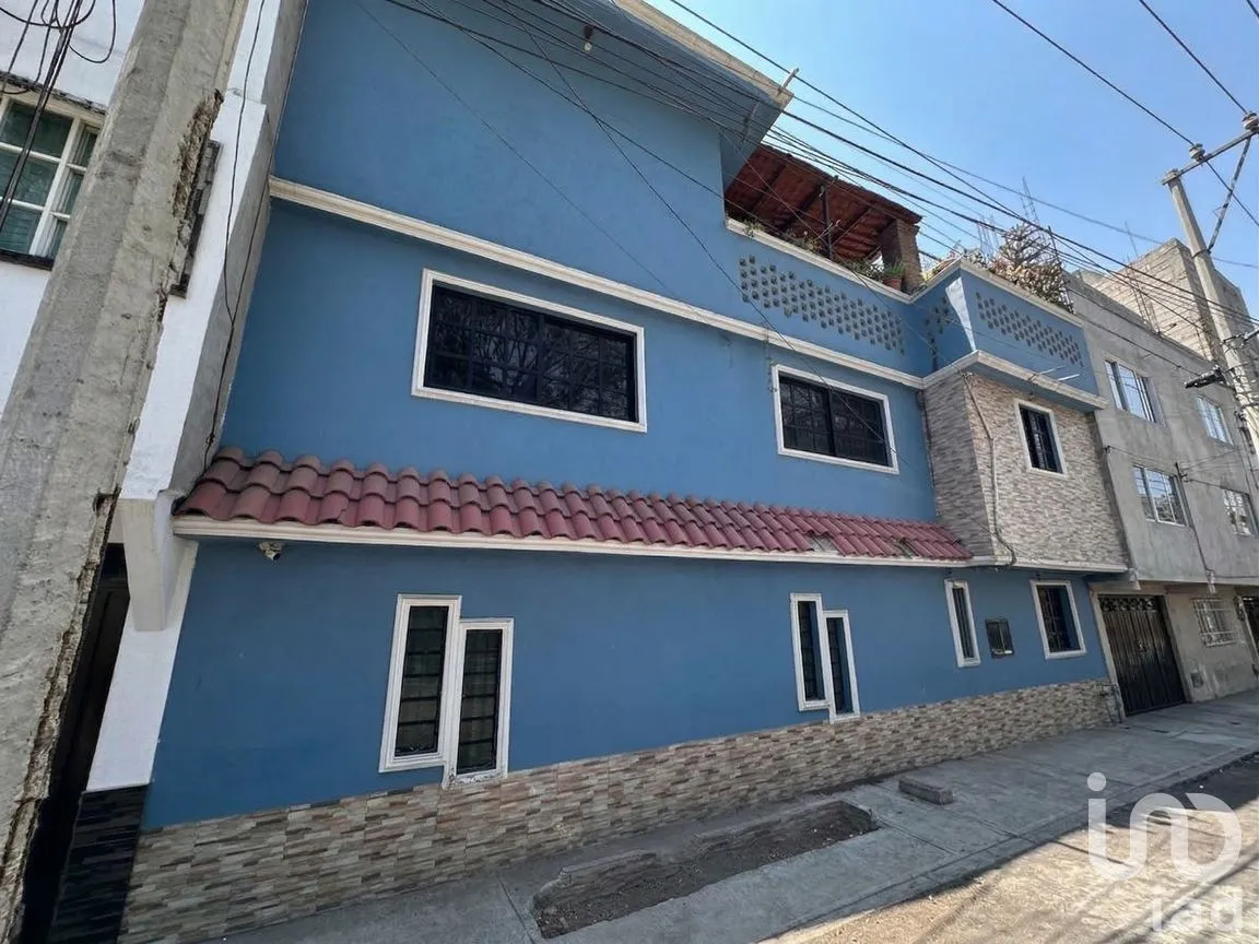 Casa en Venta en El Barco Primera Sección, Nezahualcóyotl, México | NEX-290891 | iad México | Foto 2 de 12