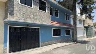 NEX-290891 - Casa en Venta, con 7 recamaras, con 3 baños, con 225 m2 de construcción en El Barco Primera Sección, CP 57400, México.