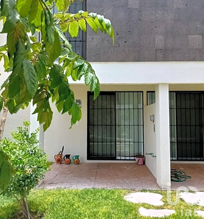 Casa en Venta en Real Santa Fe, Xochitepec, Morelos | NEX-291091 | iad México | Foto 4 de 14