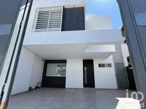 NEX-292942 - Casa en Venta, con 3 recamaras, con 2 baños, con 120 m2 de construcción en Forja Real, CP 78470, San Luis Potosí.