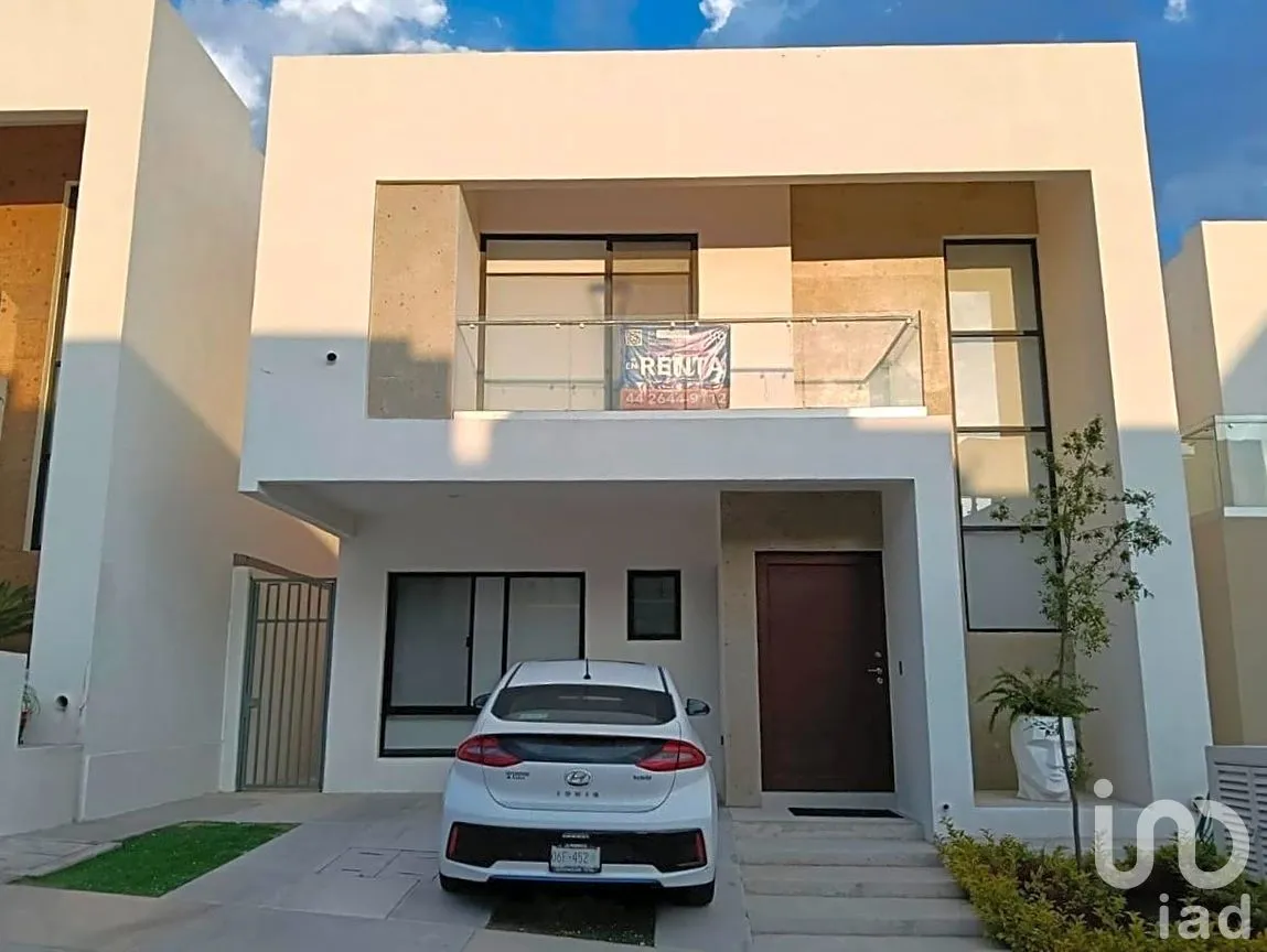 Casa en Renta en Residencial El Refugio, Querétaro, Querétaro | NEX-286307 | iad México | Foto 2 de 12