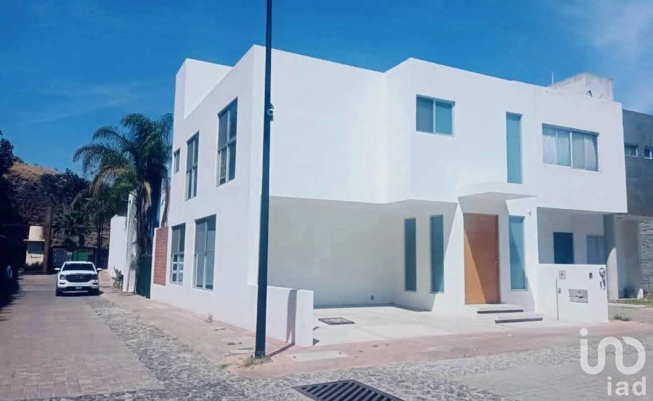 Casa en Venta en Cuesta Bonita, Querétaro, Querétaro | NEX-263802 | iad México | Foto 1 de 30