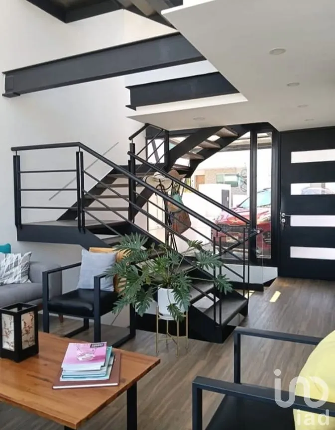 Casa en Venta en Lucepolis, El Marqués, Querétaro | NEX-265362 | iad México | Foto 1 de 30