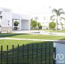NEX-289815 - Casa en Renta, con 3 recamaras, con 2 baños, con 105 m2 de construcción en Paseos del Bosque, CP 76910, Querétaro.