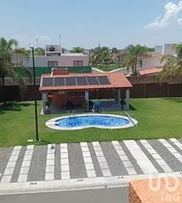 NEX-296146 - Departamento en Renta, con 3 recamaras, con 2 baños, con 120 m2 de construcción.