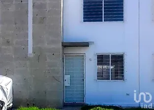 NEX-298175 - Casa en Venta, con 2 recamaras, con 1 baño, con 61 m2 de construcción en Los Encinos, CP 76243, Querétaro.
