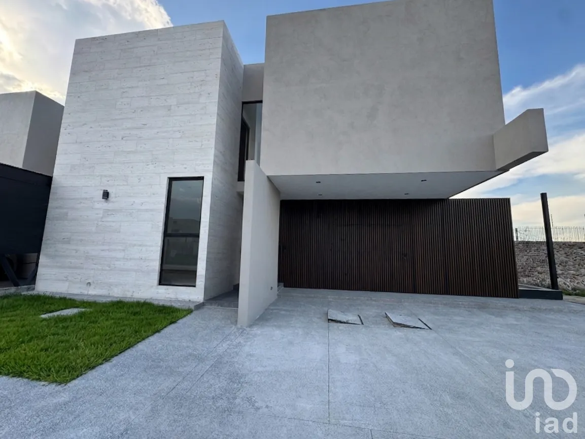 Casa en Venta en El Campanario, Querétaro, Querétaro | NEX-302553 | iad México | Foto 1 de 24