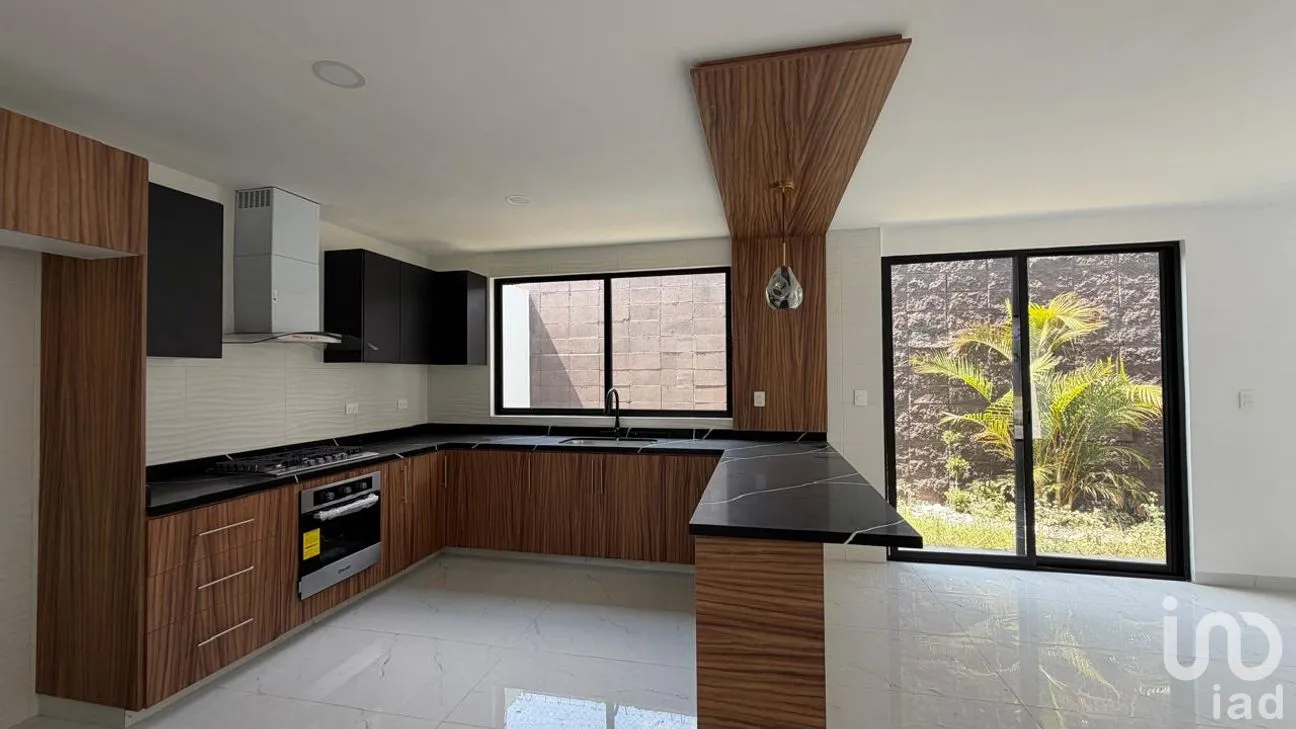 Casa en Venta en San Bernardino Tlaxcalancingo, San Andrés Cholula, Puebla | NEX-291679 | iad México | Foto 2 de 14