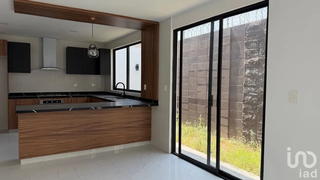Casa en Venta en San Bernardino Tlaxcalancingo, San Andrés Cholula, Puebla | NEX-291679 | iad México | Foto 5 de 14