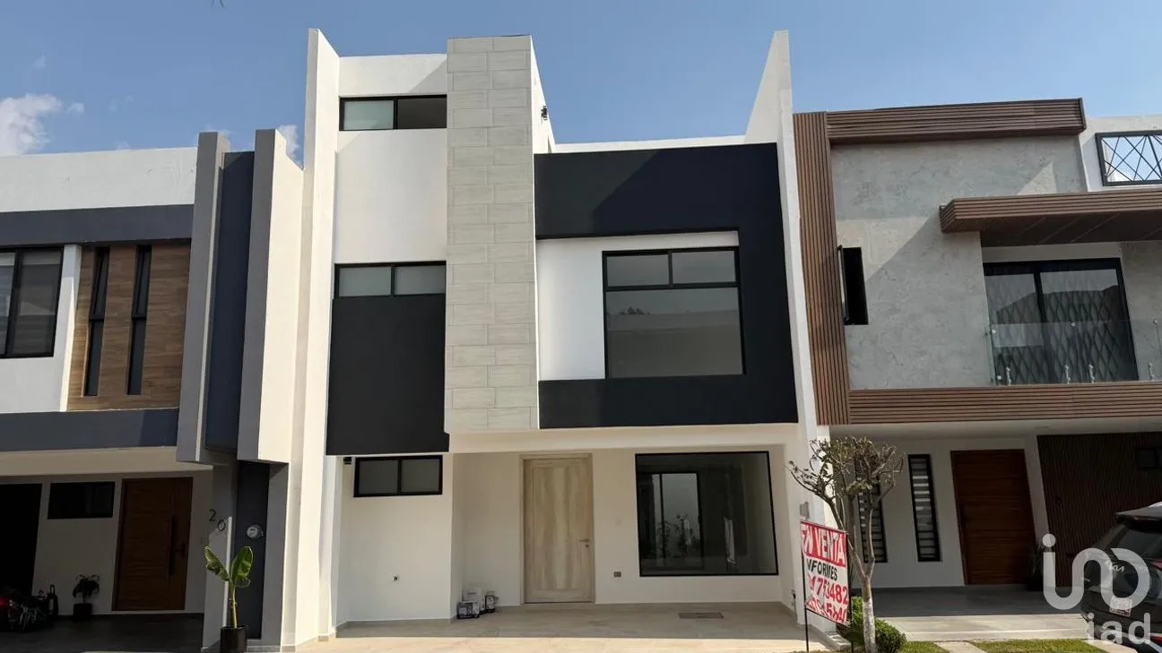 Casa en Venta en Santa Cruz Buenavista, Puebla, Puebla | NEX-294887 | iad México | Foto 1 de 13