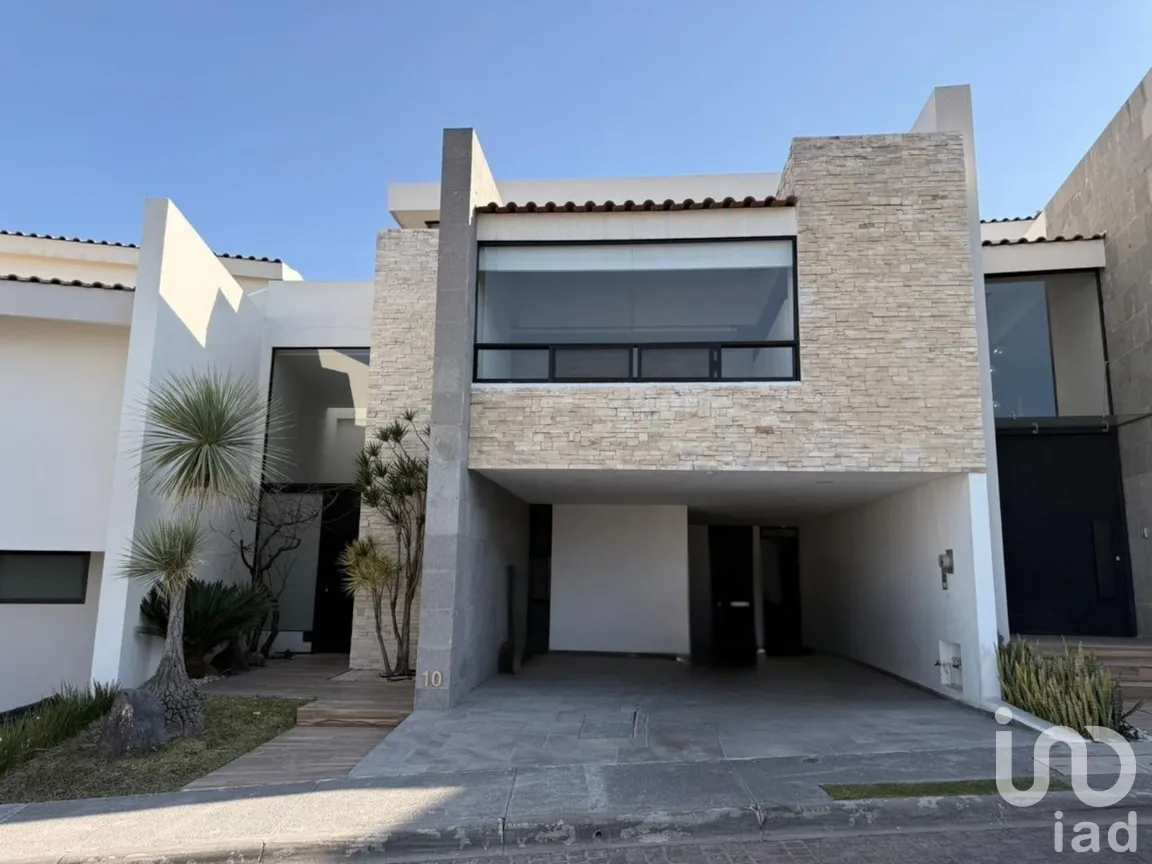 Casa en Renta en Santa Clara Ocoyucan, Ocoyucan, Puebla | NEX-299519 | iad México | Foto 1 de 19