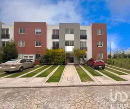 NEX-300194 - Departamento en Renta, con 2 recamaras, con 2 baños, con 62 m2 de construcción.