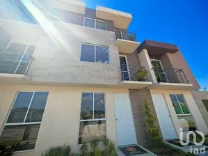 NEX-286981 - Casa en Venta, con 3 recamaras, con 1 baño, con 122 m2 de construcción en Residencial Iztac, CP 56625, México.