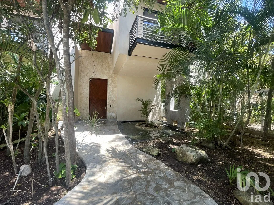 Casa en Venta en La Veleta, Tulum, Quintana Roo | NEX-295033 | iad México | Foto 2 de 45