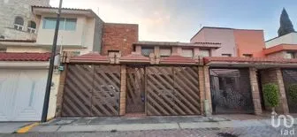 NEX-266095 - Casa en Venta, con 4 recamaras, con 3 baños, con 152 m2 de construcción en Jardines del Alba, CP 54750, México.