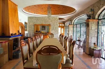 NEX-289539 - Casa en Venta, con 8 recamaras, con 8 baños, con 1000 m2 de construcción en Balcones de Tequisquiapan, CP 76755, Querétaro.
