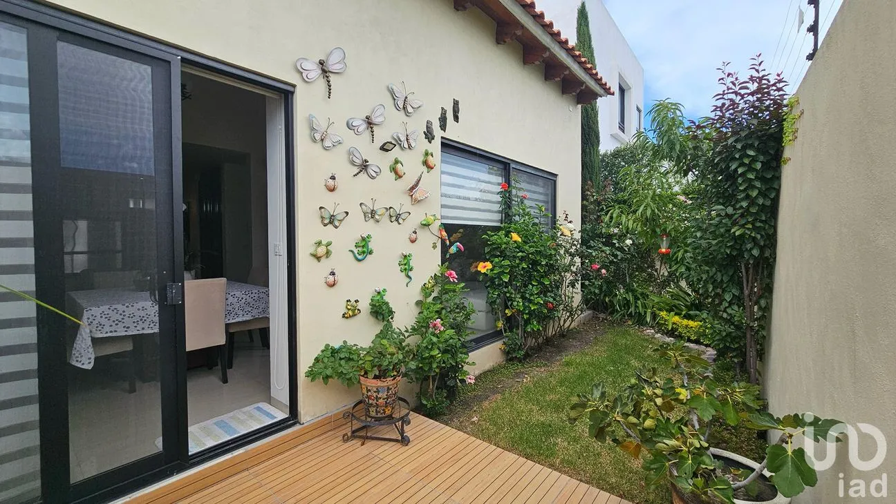 Casa en Venta en El Manantial, Corregidora, Querétaro | NEX-267896 | iad México | Foto 2 de 27