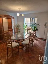 NEX-264115 - Departamento en Renta, con 3 recamaras, con 2 baños, con 132 m2 de construcción.